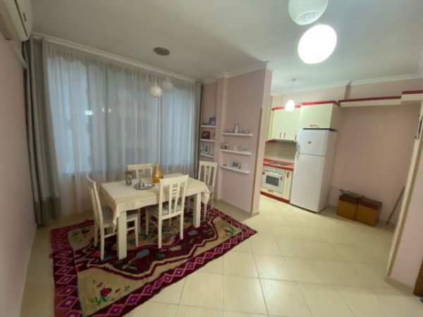Tirane, shitet apartament 2+1 Kati 4, 96 m² 96.000 Euro Unaza e Re
