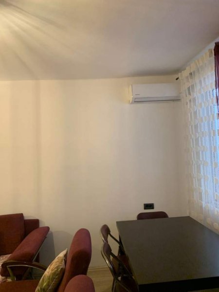 Tirane, jepet me qera apartament 1+1+BLK Kati 5, 65 m² 350 Euro (Myslym Shyr)