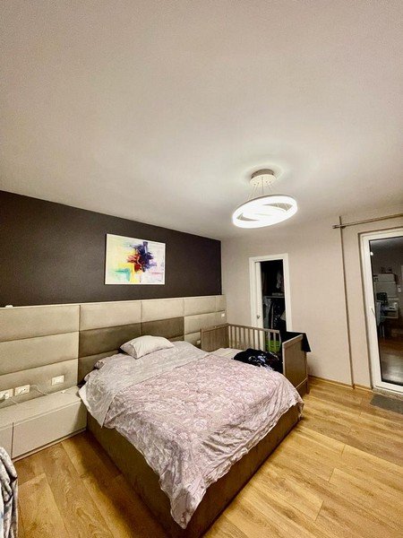 Tirane, shitet apartament duplex 2+1+BLK Kati 8, 270.000 Euro (Siri Kodra)