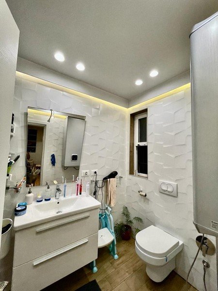 Tirane, shitet apartament duplex 2+1+BLK Kati 8, 270.000 Euro (Siri Kodra)