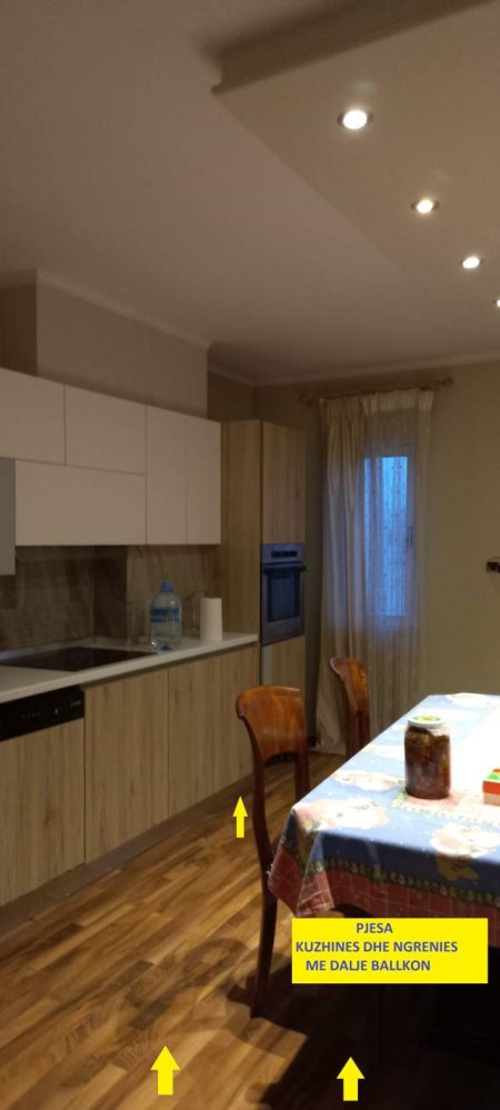 Apartament cilësor, luksoz, kompletuar,tip 3+1, 130m², 2-banjo, 3-ballkone, kat 8, Pallat Ri 8-kate mbi tokë, Qera 2000€/muaj, tek Sheshi Uillson/ Bll