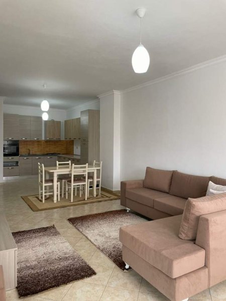 Tirane, jepet me qera apartament 2+1+BLK Kati 7, 103 m² 300 Euro (Misto Mame)