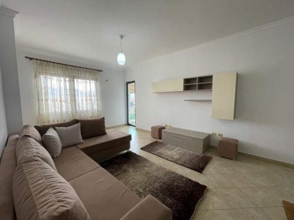 Tirane, jepet me qera apartament 2+1+BLK Kati 7, 103 m² 300 Euro (Misto Mame)