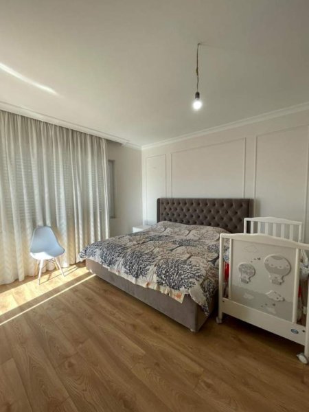 Tirane, jepet me qera apartament duplex 3+1+BLK Kati 2, 143 m² 1.500 Euro (Rruga Bektash Berberi)
