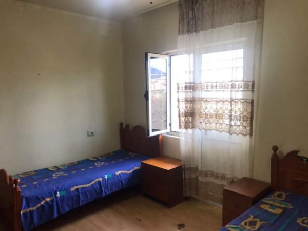Tirane, jepet me qera apartament 2+1+BLK Kati 2, 100 m² 310 Euro (Siri Kodra)