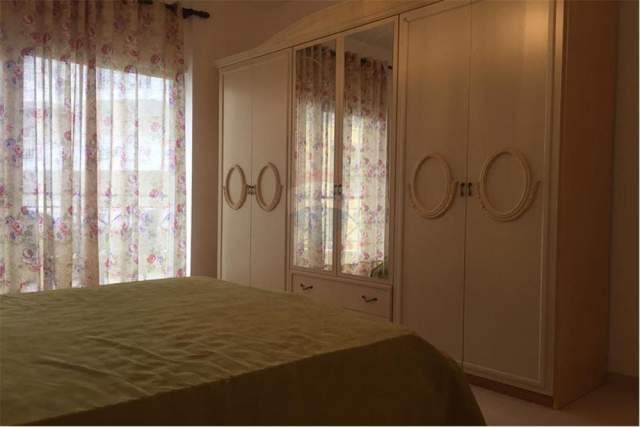Tirane, jepet me qera apartament 1+1+BLK Kati 3, 75 m² 380 Euro (Rruga Shyqyri Brati)