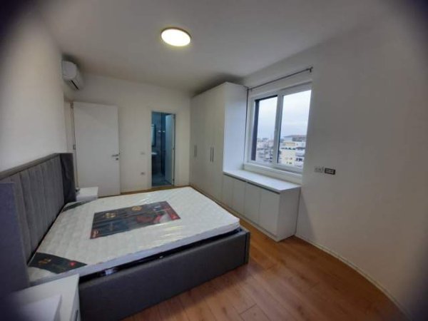 Tirane, jepet me qera apartament 2+1+BLK Kati 8, 105 m² 400 Euro (Rruga 3 Deshmoret)
