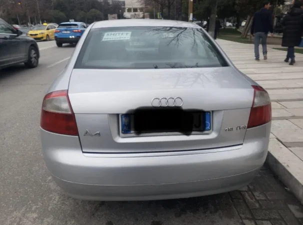 Durres, shes makine Audi A4 Nafte ❌SHITUR❌