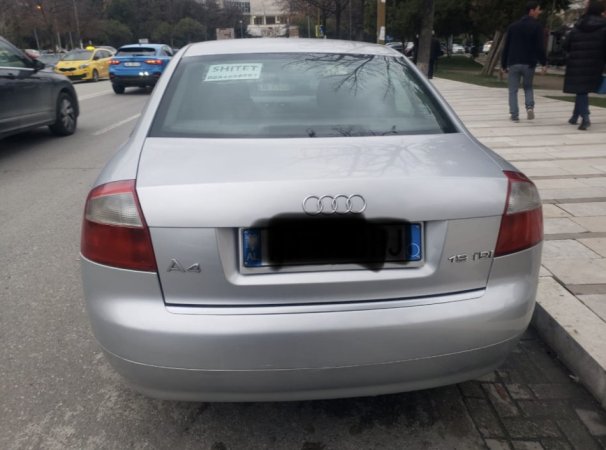Durres, shes makine Audi A4 Nafte ❌SHITUR❌