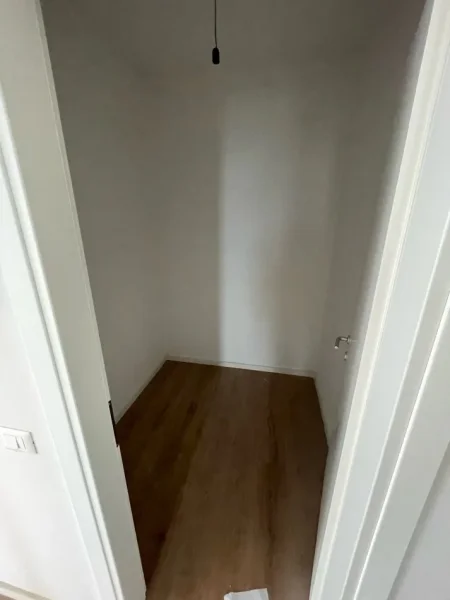 Tirane, shitet apartament 2+1+Ballkon Kati 2, 110 m² 176.000 € (Rruga Filip Jano)