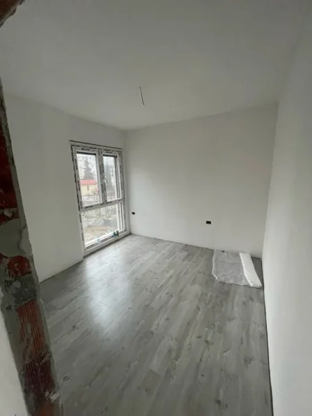 Tirane, shitet apartament 2+1+Ballkon Kati 2, 108 m² (Jordan Misja)