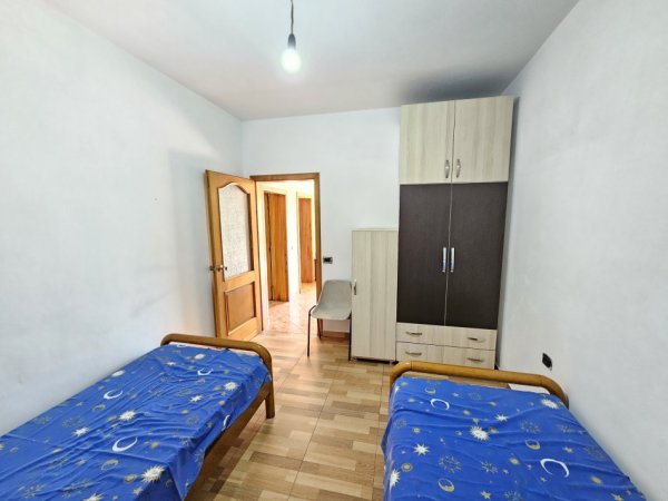 Tirane, jepet me qera apartament 2+1+Ballkon , 97 m² 400 € (Don bosko)