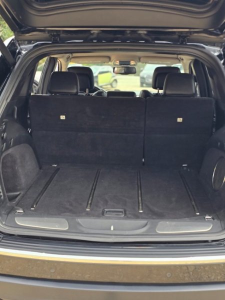 Tirane, shes Jeep Grand Cherokee 3.0 nafte viti 2012 automat Nafte, e zeze automatik Klima 11.500 €