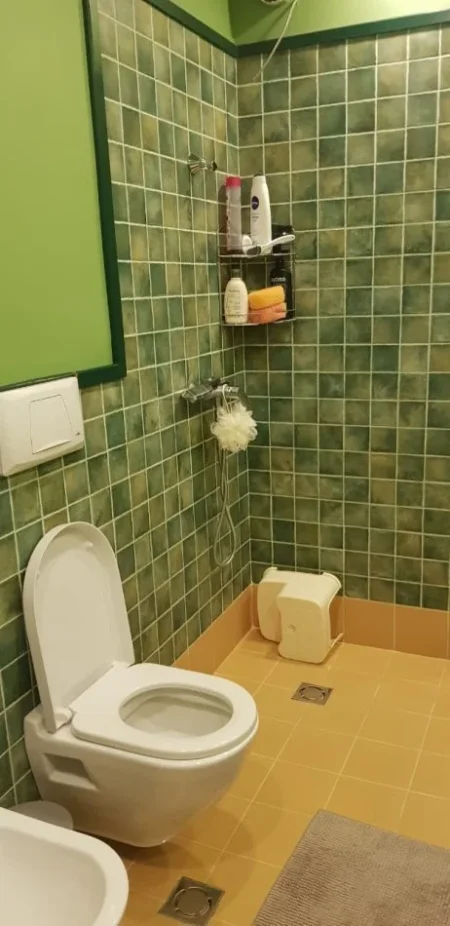 Tirane, jepet me qera apartament 3+1+Aneks+Ballkon Kati 3, 133 m² 1.100 € (Kodra e Diellit 2)