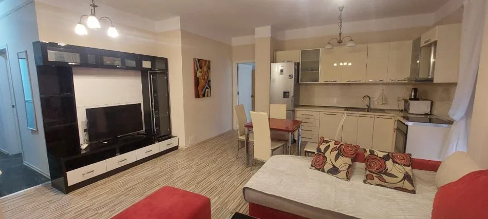 Tirane, jepet me qera apartament 2+1+Ballkon , 90 m² 790 € (Myslym Shyri)