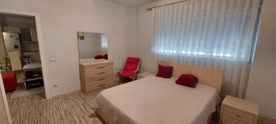 Tirane, jepet me qera apartament 2+1+Ballkon , 90 m² 790 € (Myslym Shyri)