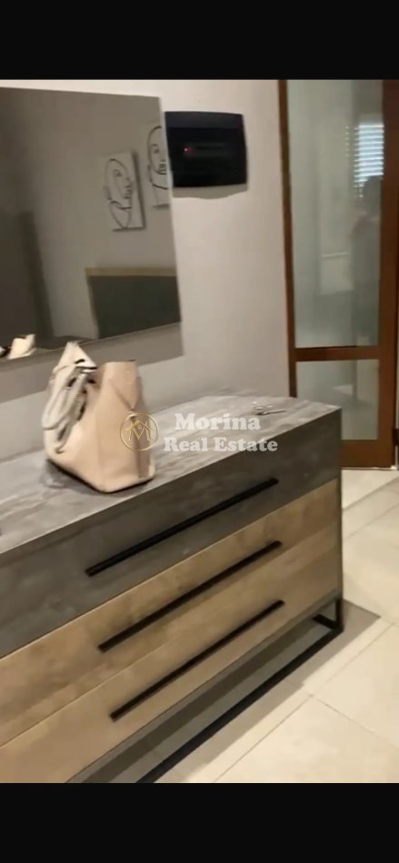 Tirane, jepet me qera apartament 1+1 Kati 2, 60 m² 400 € (Qytet Studenti)