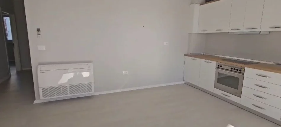 Tirane, jepet me qera apartament 2+1 Kati 5, 104 m² 625 € (Astir)