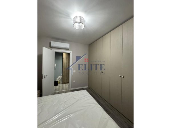 Tirane, jepet me qera apartament 1+1+Ballkon Kati 7, 65 m² 600 € (Don Bosko)