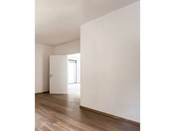 Tirane, shitet apartament 2+1+2+ post parkimi, Kati 7, 118 m² 166.000 € (Akses Tirana)