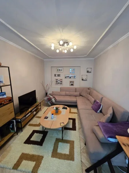 Tirane, shitet apartament 2+1 Kati 2, 93 m² 159.000 € (Apartament)
