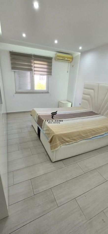Tirane, shitet apartament 2+1+Ballkon Kati 3, 83 m² 158.000 € (RRUGA E KAVAJES)