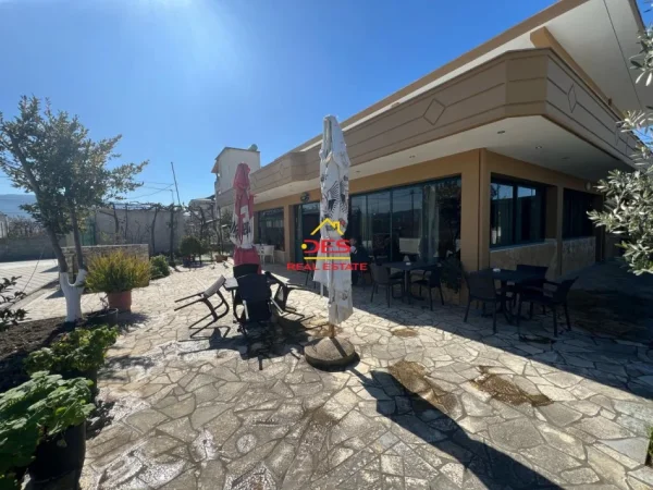 Vlore, jepet me qera ambjent biznesi Kati 0, 200 m² 500 € (Rruga Sokrat Leka)