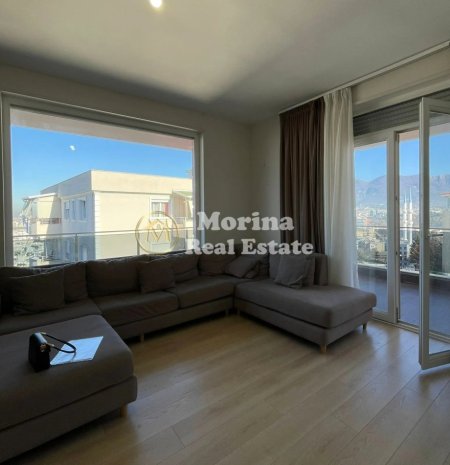 Tirane, jepet me qera apartament 3+1 Kati 3, 135 m² 1.100 € (Kopshti Botanik)