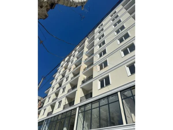 Tirane, shitet apartament 2+1 Kati 7, 93 m² 79.400 € (Kamez)