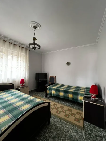 Tirane, jepet me qera apartament 2+1 Kati 4, 72 m² 600 € (Mihal Grameno)