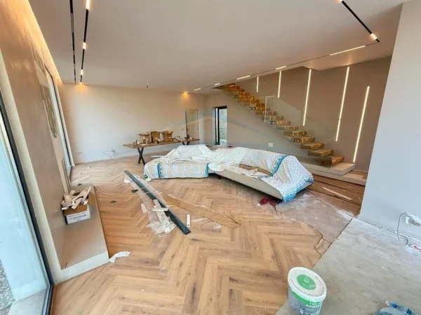 Tirane, shitet Vile , 850.000 € (Natyra e Qete)