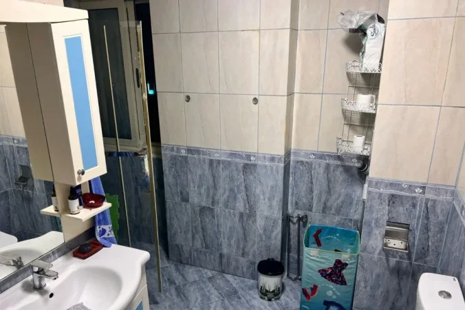 Tirane, jepet me qera apartament 2+1+Ballkon Kati 2, 107 m² 550 € (Don Bosko tek Vizion Plus)
