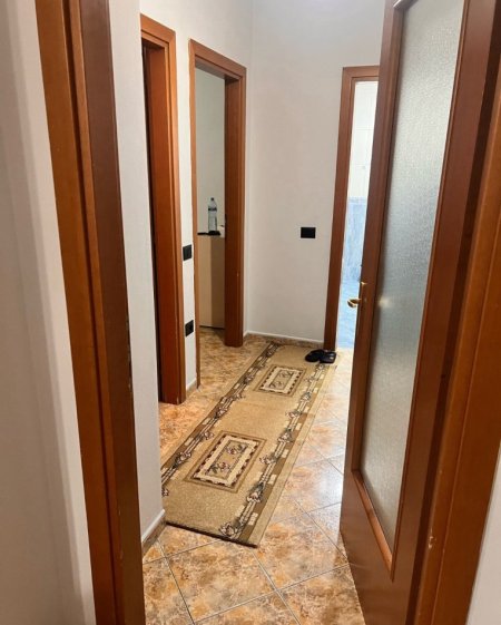 Tirane, jepet me qera apartament 2+1+Ballkon Kati 2, 107 m² 550 € (Don Bosko tek Vizion Plus)