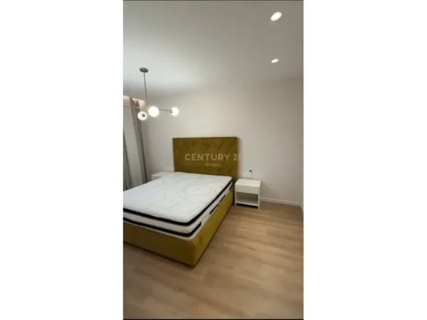 Tirane, shes apartament 2+1+Aneks+Ballkon Kati 6, 111 m² 250.000 € (Xhamllik)