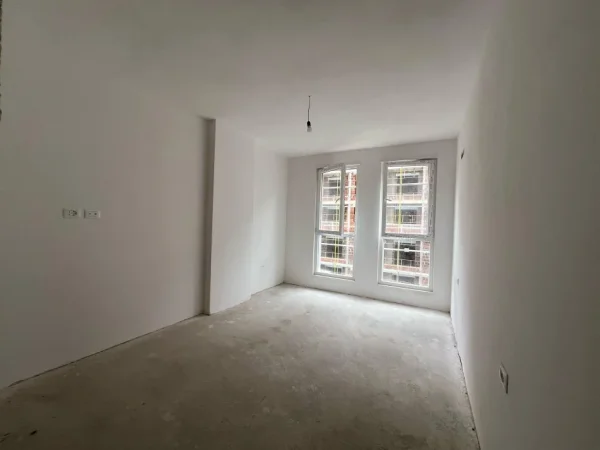 Tirane, shitet apartament 2+1 Kati 3, 97 m² 102.400 € (QTU)