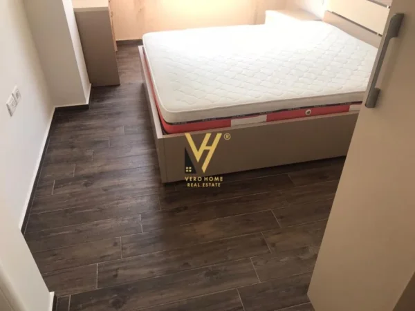 Tirane, jepet me qera apartament 2+1+Ballkon Kati 6, 107 m² 700 € (BULEVARDI GJERGJ FISHTA)