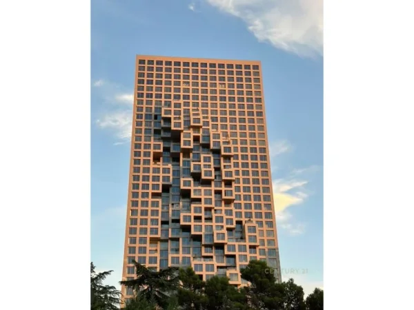 Tirane, shes zyre Kati 14, 461 m² (Downtown one)