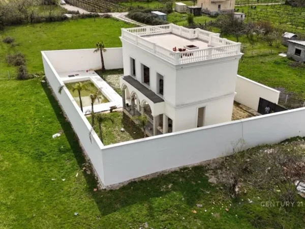 Tirane, shes Vile 2 Katshe Kati 2, 914 m² 680.000 € (MJULL BATHORE)