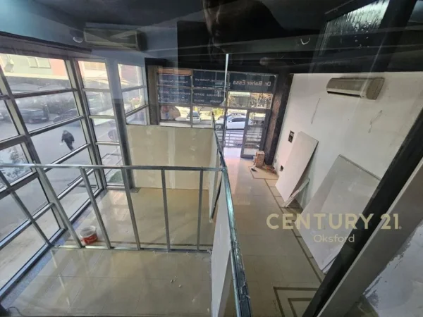 Tirane, jepet me qera zyre , 61 m² 1.250 € (Don Bosko)