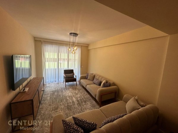 Tirane, shes apartament 3+1+Aneks+Ballkon Kati 3, 148 m² 355.000 € (Kodra e Diellit 2)