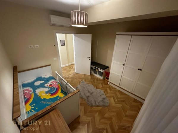 Tirane, shes apartament 3+1+Aneks+Ballkon Kati 3, 148 m² 355.000 € (Kodra e Diellit 2)