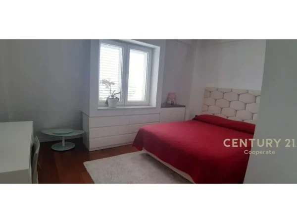 Tirane, shitet apartament+verande | Penthouse 3+1+Aneks+Ballkon Kati 7, 330 m² (Vasil Shanto)
