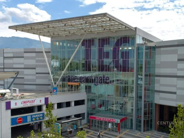 Tirane, shes toke , 4.500 m² 2.300.000 € (Teg)