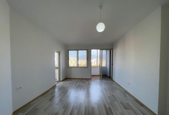 Tirane, shitet apartament 2+1 , 110 m² 135.000 € (Astir)