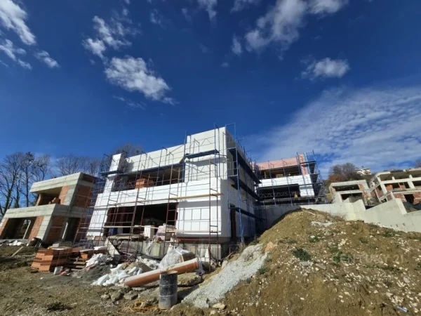 Tirane, shes Vile 3 Katshe Kati 3, 347 m² (RESIDENCEN GAIA)