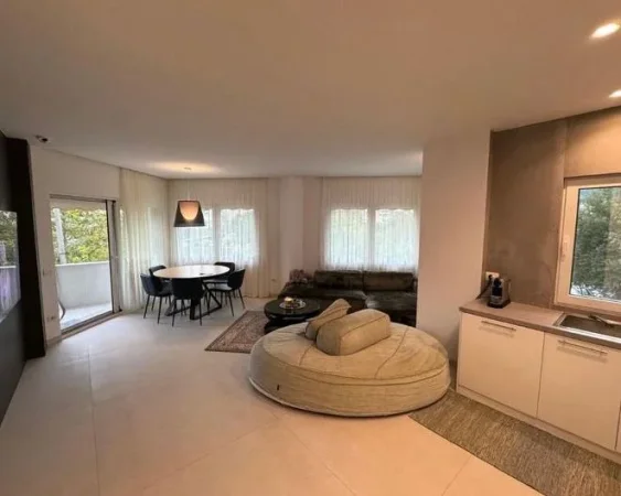 Tirane, shitet apartament 2+1+Aneks+Ballkon Kati 1, 116 m² 270.000 € (Liqeni i Thate)