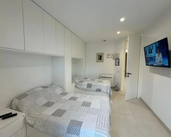 Tirane, shitet apartament 2+1+Aneks+Ballkon Kati 1, 116 m² 270.000 € (Liqeni i Thate)