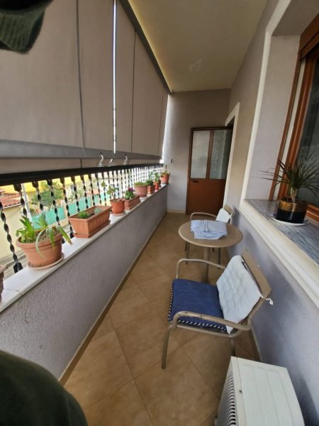 Tirane, jepet me qera apartament 1+1 Kati 2, 65 m² 450 € (Selite)