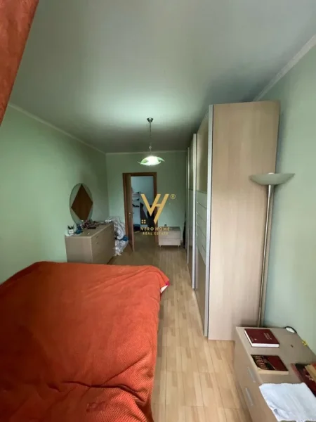 Tirane, shitet apartament 1+1+Ballkon Kati 4, 68 m² 175.000 € (STADIUMI DINAMO)