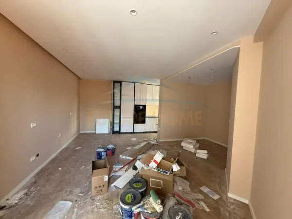Tirane, shitet apartament 2+1+Ballkon Kati 3, 117 m² 320.000 € 